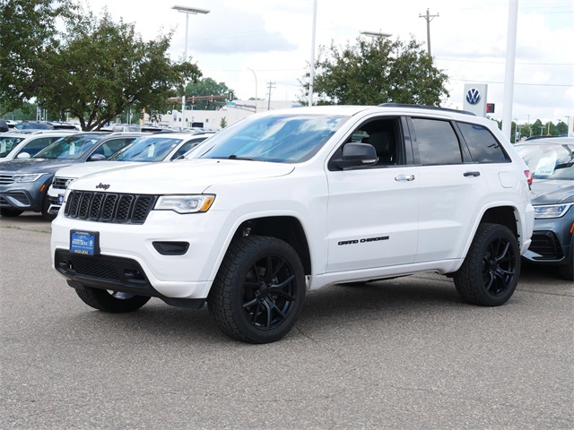 2019 Jeep Grand Cherokee Overland photo 2