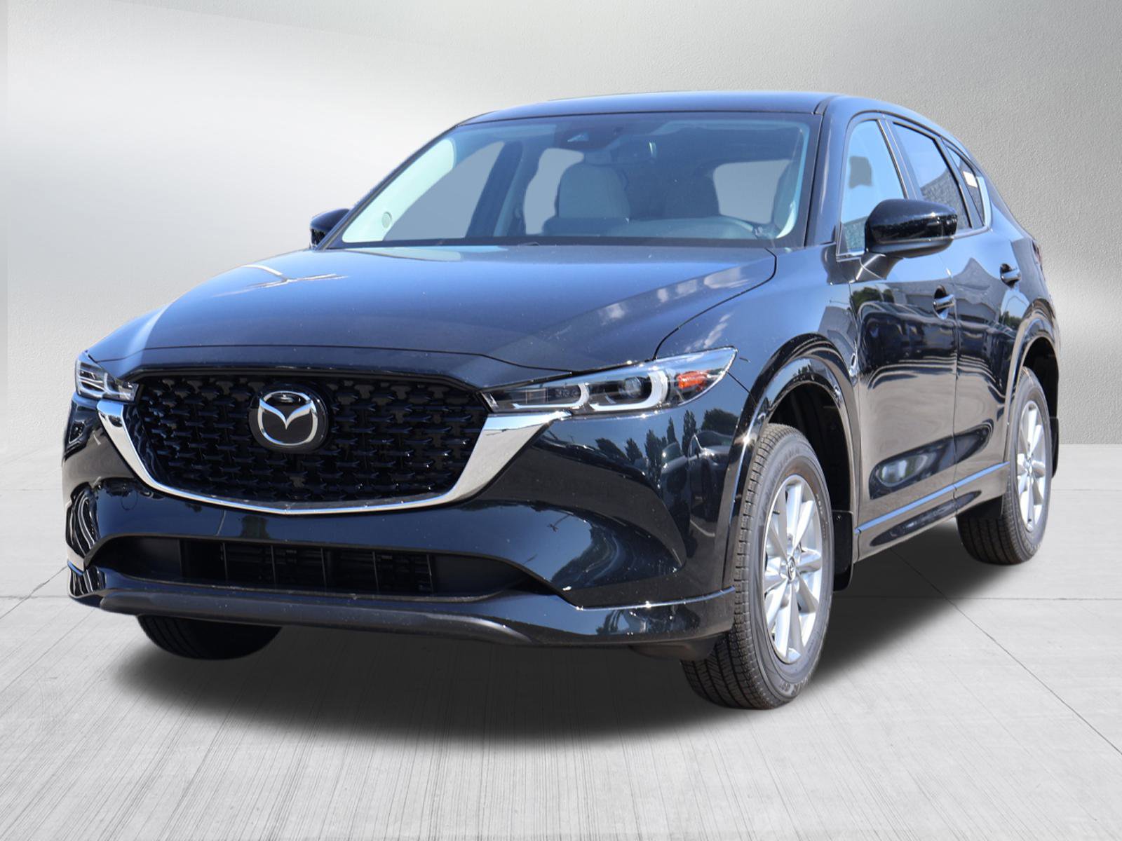 2025 Mazda CX-5 2.5 S Preferred photo 3
