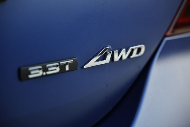 2025 Genesis G70 3.3T Sport Advanced photo 11
