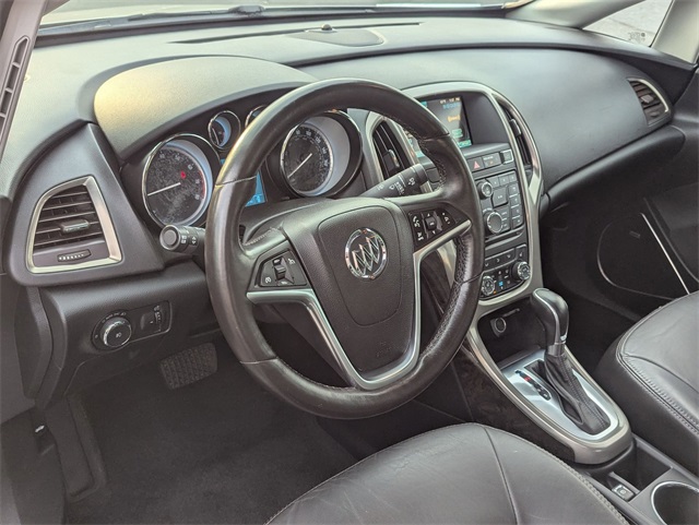 2016 Buick Verano Leather photo 2