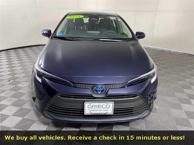 2024 Toyota Corolla Hybrid LE photo 2