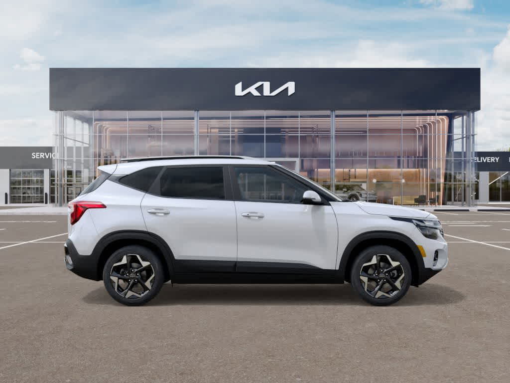 2026 Kia Seltos S photo 6