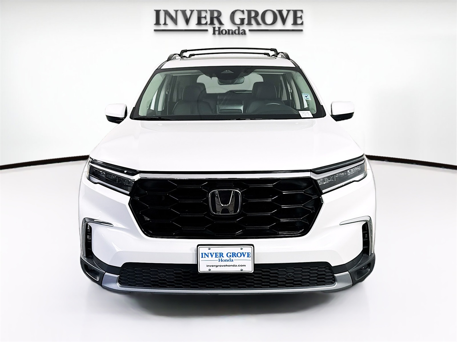 Used 2023 Honda Pilot Touring with VIN 5FNYG1H79PB011323 for sale in Inver Grove Heights, Minnesota
