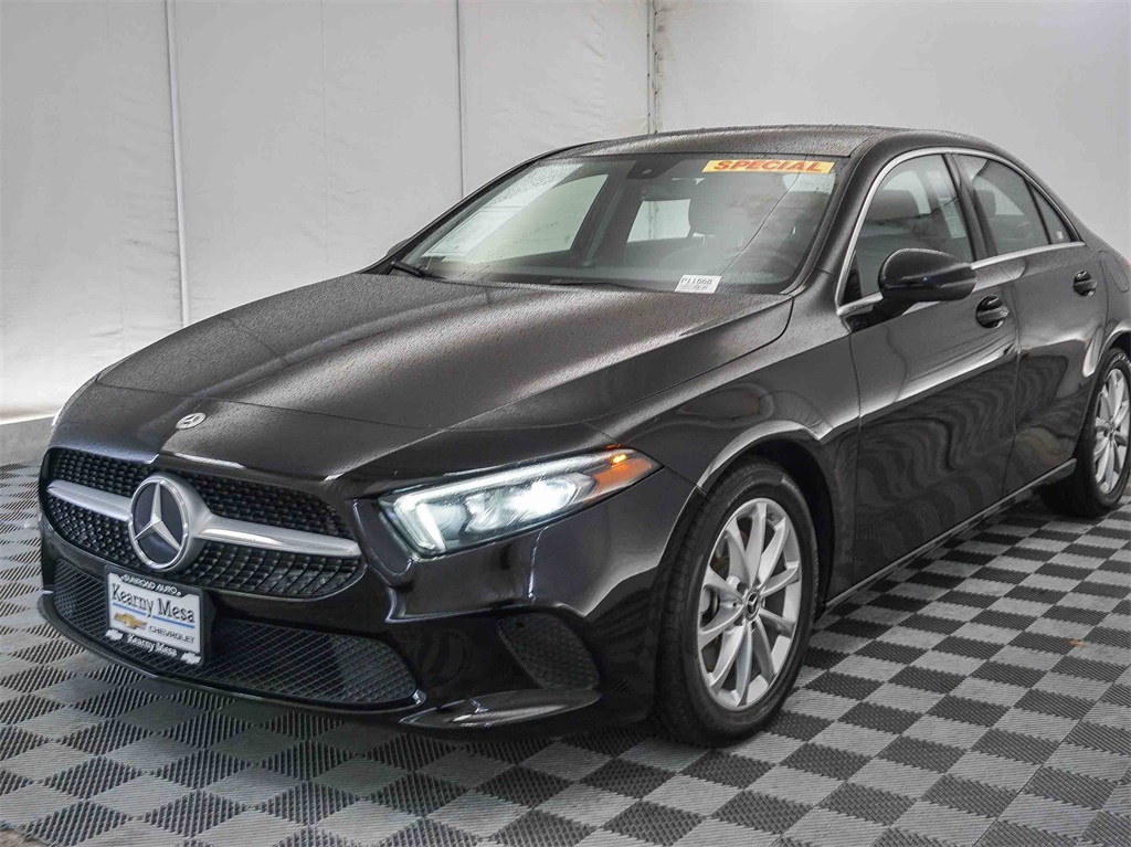 2022 Mercedes Benz A 220 photo 3