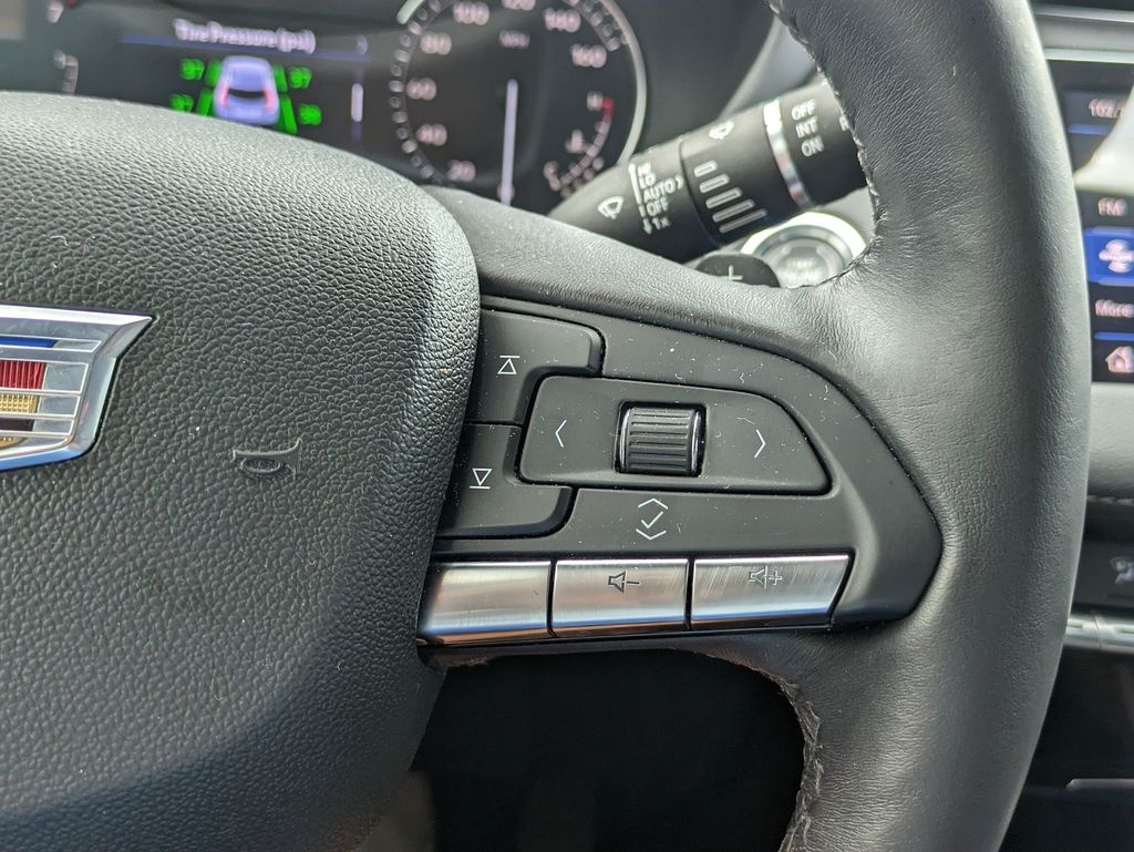 2021 Cadillac XT4 Premium Luxury photo 15