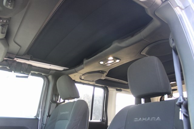 2020 Jeep Wrangler Unlimited Sahara photo 26