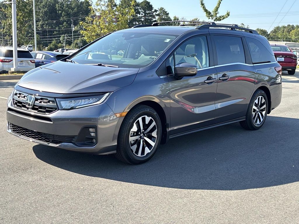 2026 Honda Odyssey EX-L photo 3