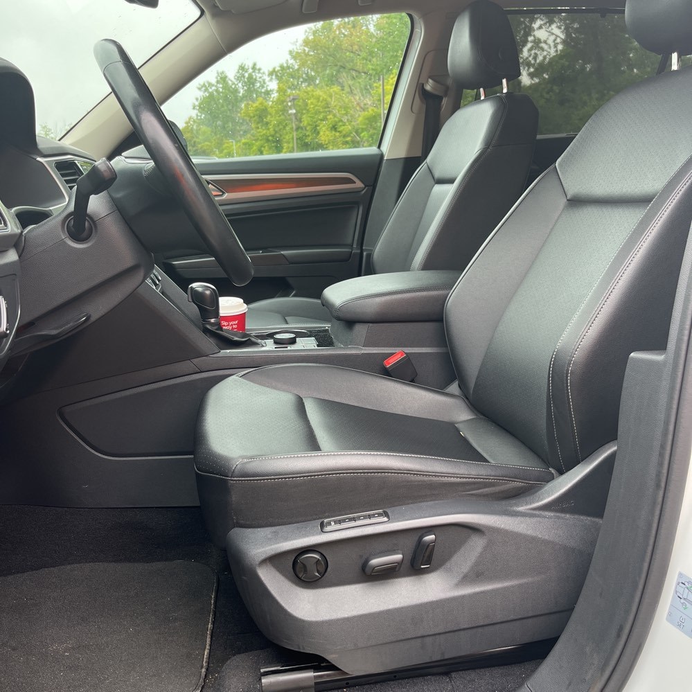 2019 Volkswagen Atlas V6 SEL R-Line photo 4