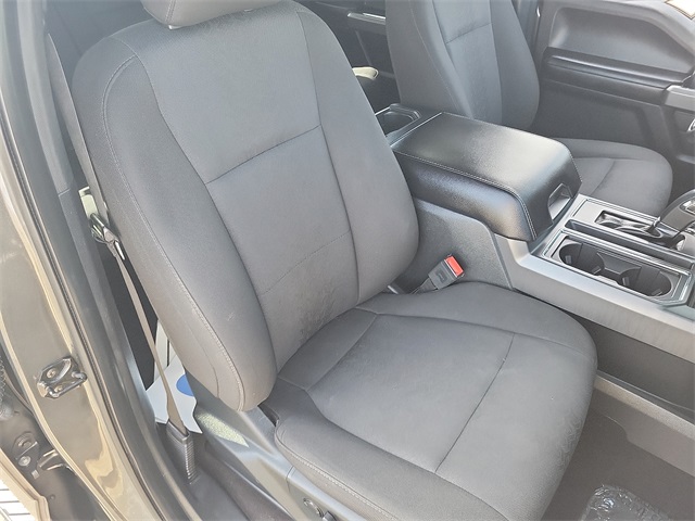 2019 Ford F-150 XLT photo 25