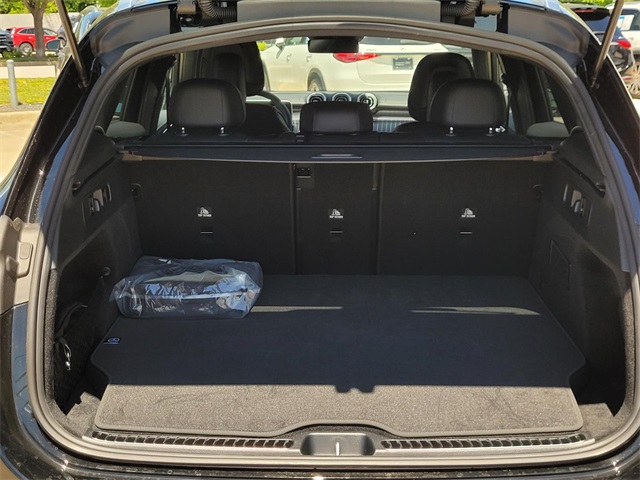 2025 Mercedes Benz GLC 350e 4MATIC photo 7