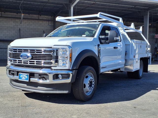2025 Ford F-450 Super Duty Chassis Cab