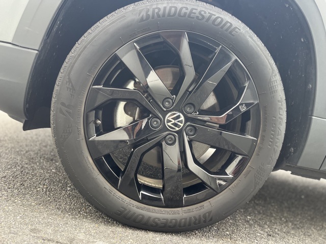 2022 Volkswagen Taos SE photo 11