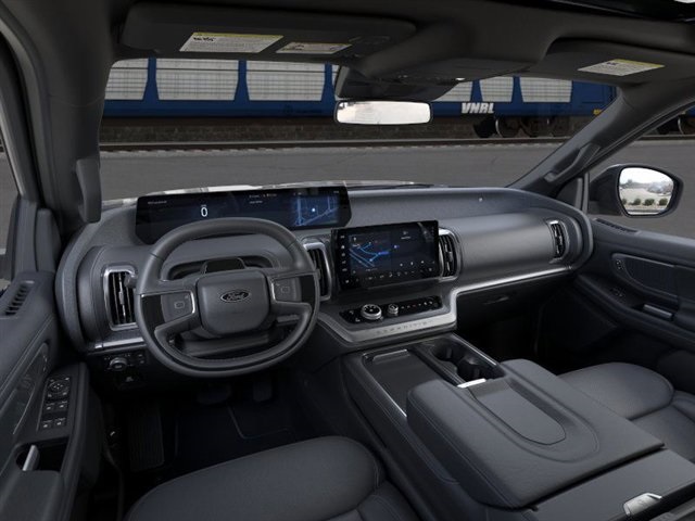 2025 Ford Expedition Platinum photo 9