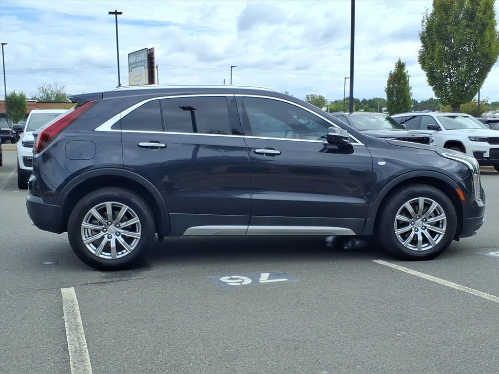 2022 Cadillac XT4 Premium Luxury photo 10