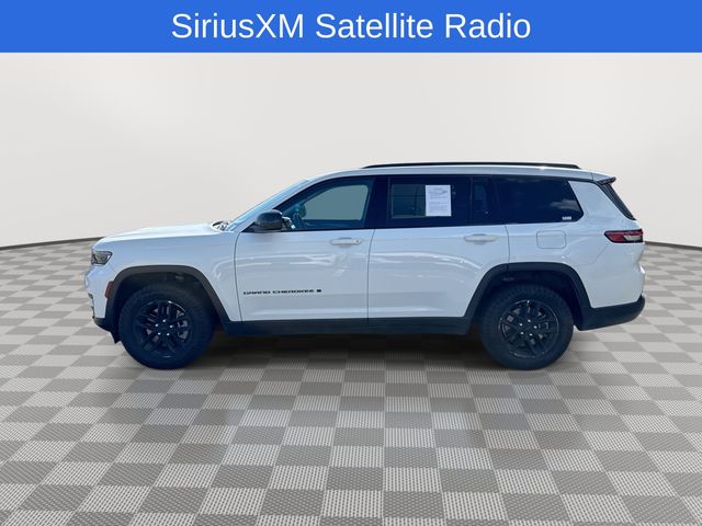 2021 Jeep Grand Cherokee Laredo photo 4