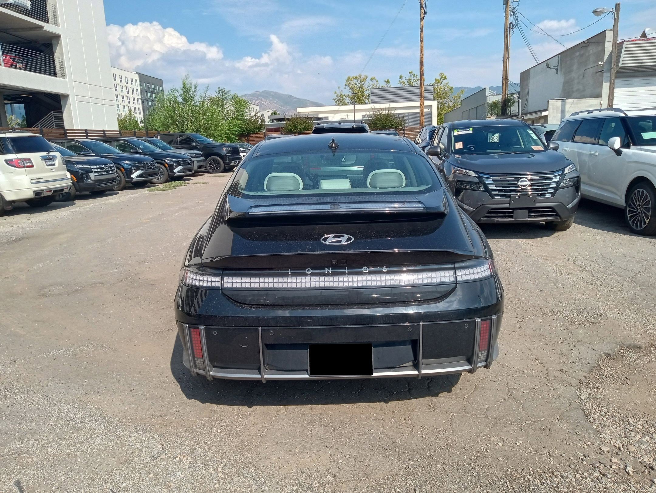 2023 Hyundai Ioniq 6 Limited photo 4