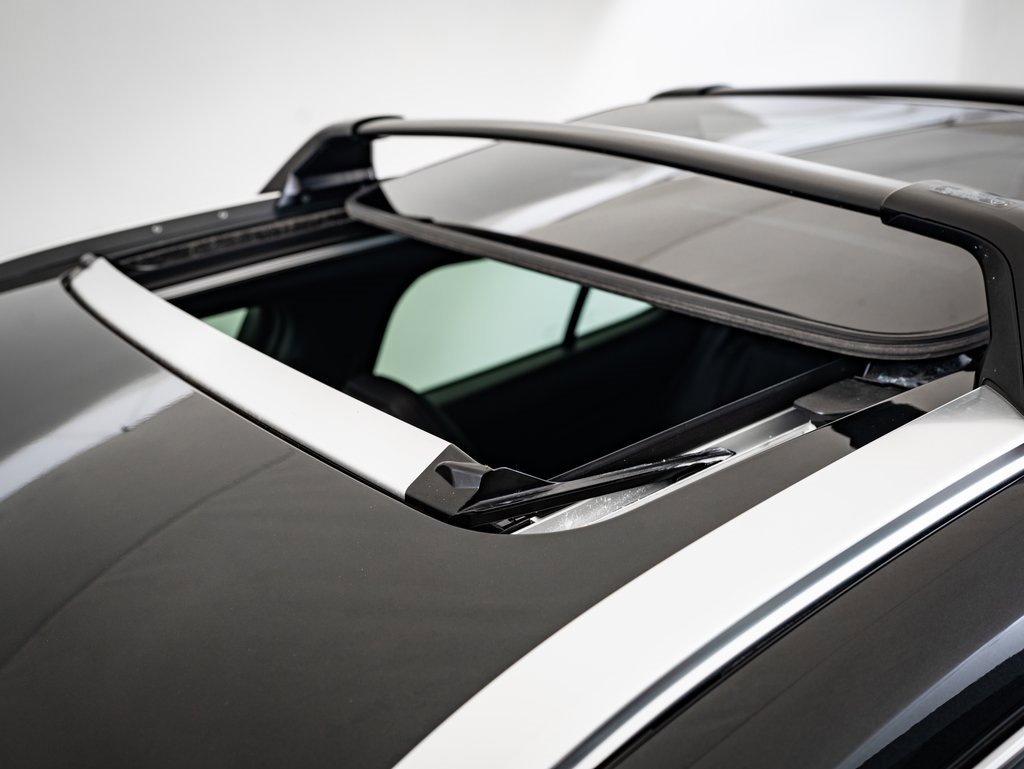 2019 Lexus UX 250h F SPORT photo 14