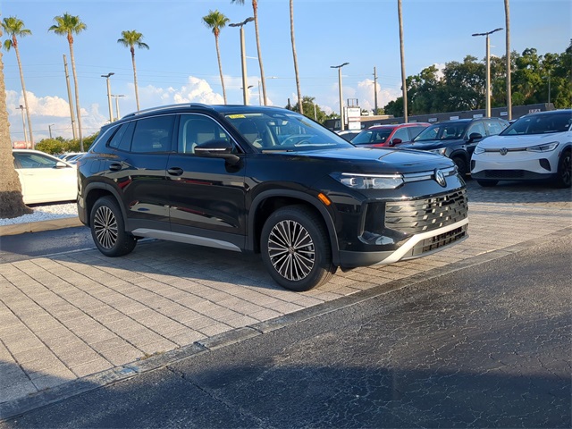 2025 Volkswagen Tiguan S photo 2