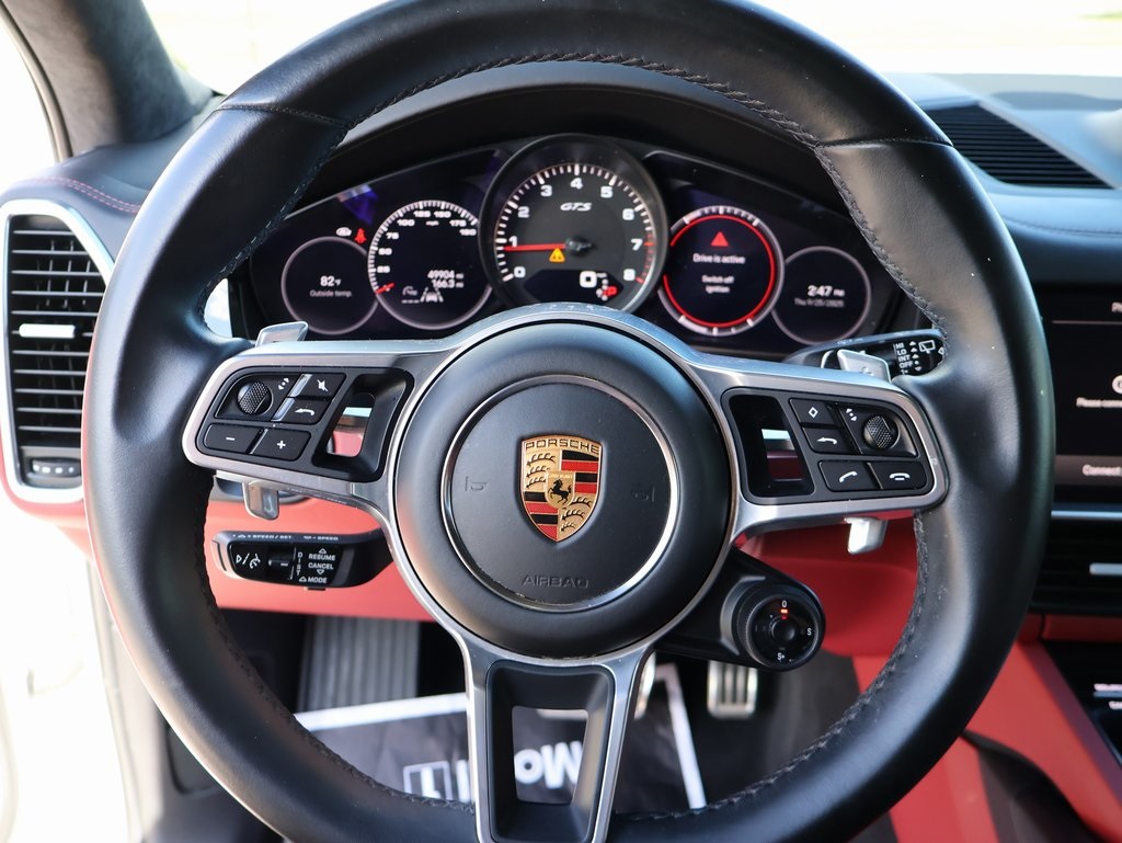 2022 Porsche Cayenne GTS photo 23