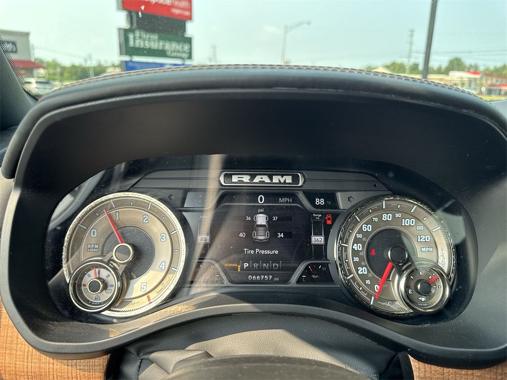 2022 Ram 1500 Laramie Longhorn photo 21