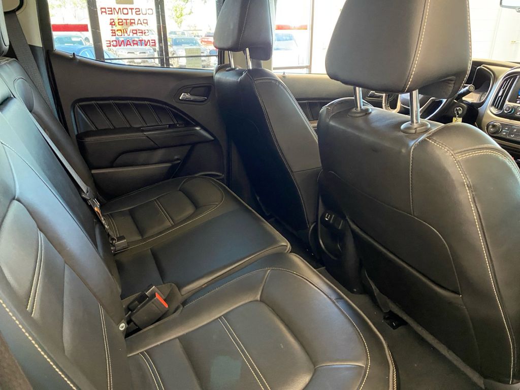 2022 Gmc Canyon Denali photo 17