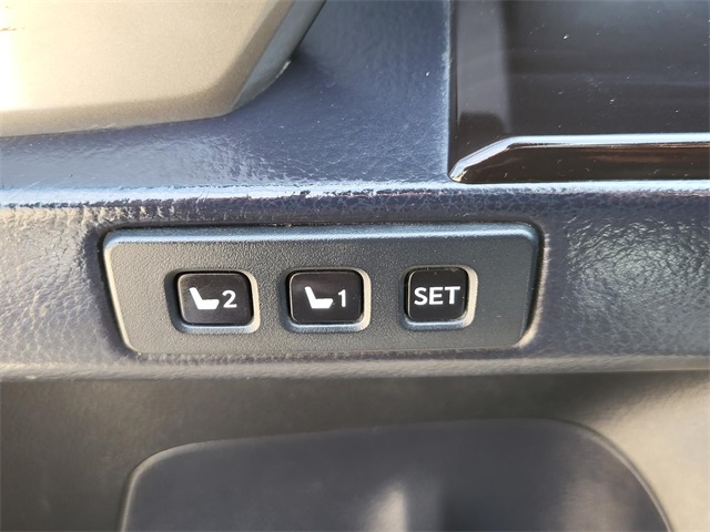 2014 Lexus GX 460 Base photo 15