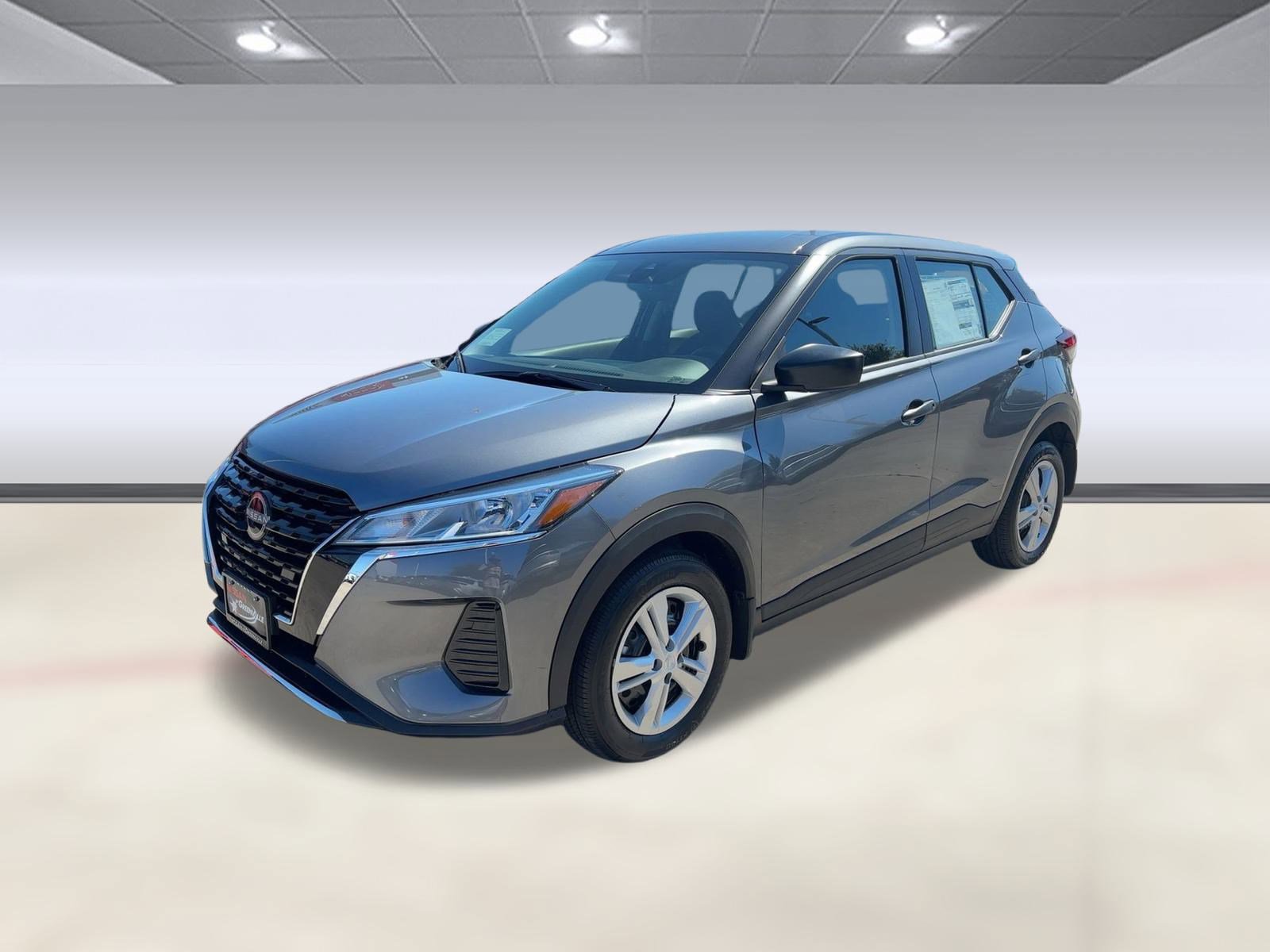 2025 Nissan KICKS PLAY Base's photo