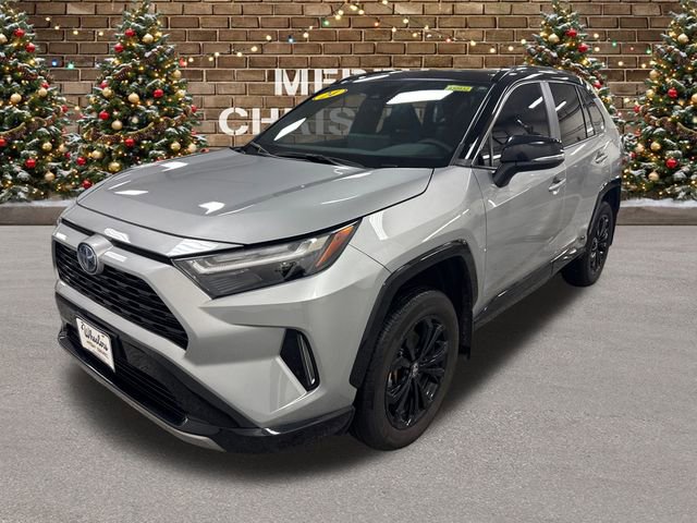 2024 Toyota RAV4 XSE's photo