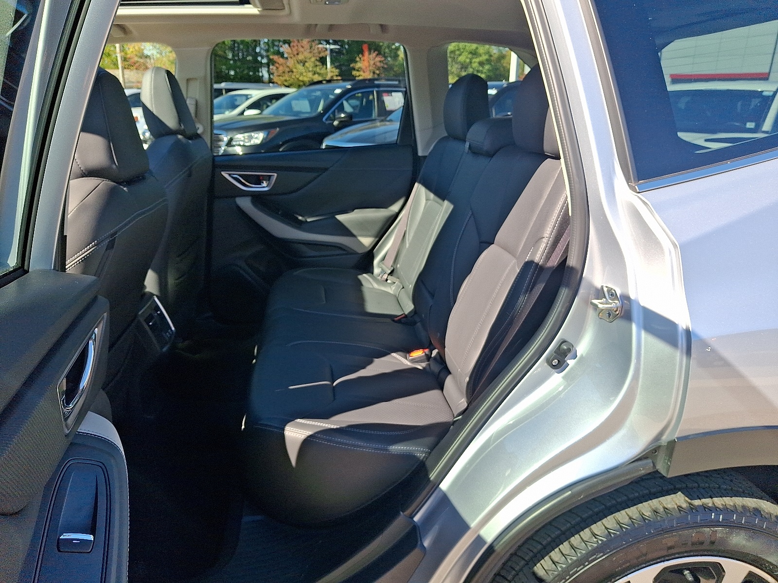 2022 Subaru Forester Limited photo 10