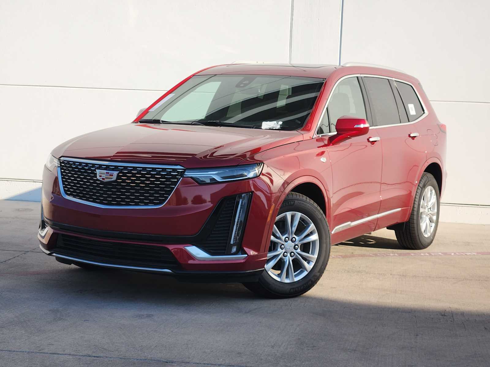 2025 Cadillac XT6 Luxury's photo