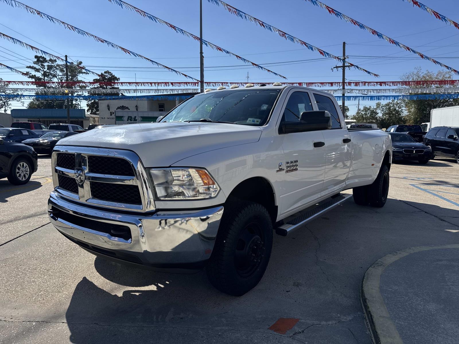 2018 Ram 3500 Tradesman photo 3