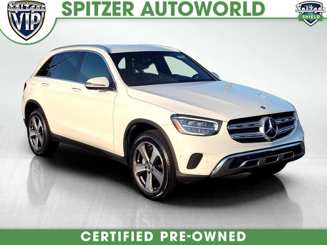 2022 Mercedes-Benz GLC GLC300's photo