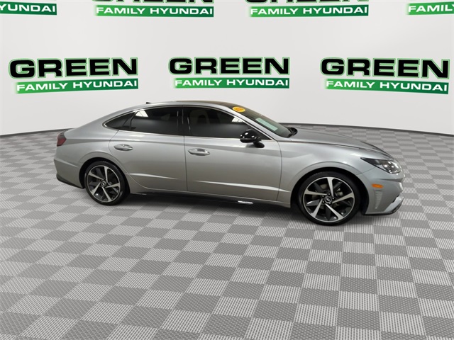 2022 Hyundai Sonata SEL Plus photo 18