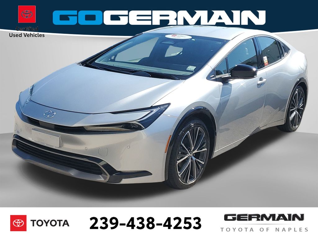 2026 Toyota Prius XLE's photo