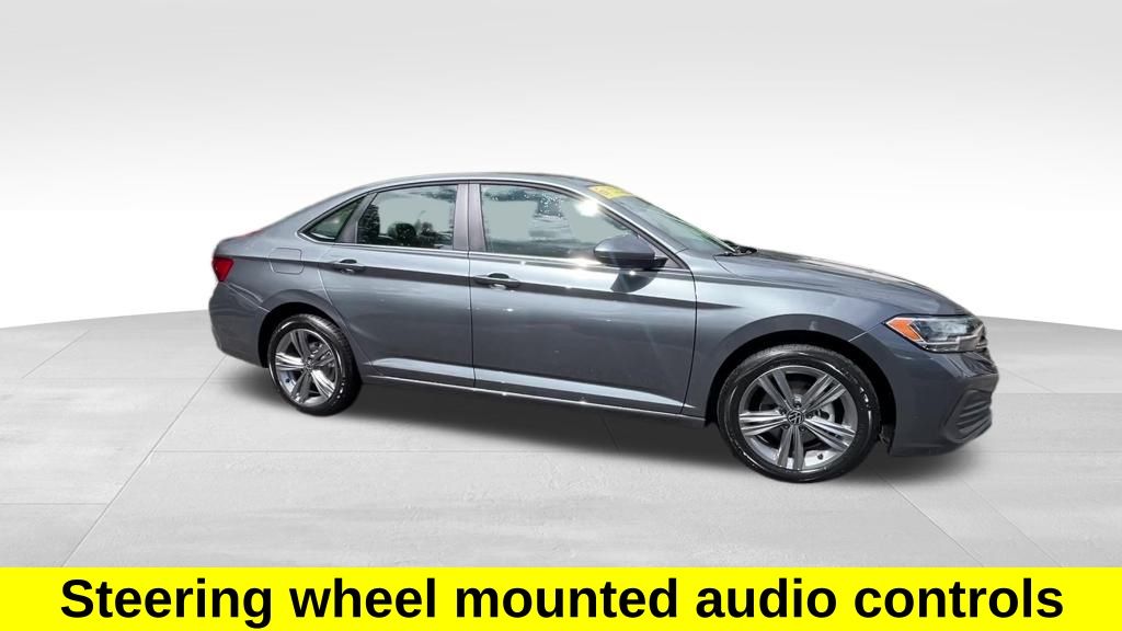 2024 Volkswagen Jetta 1.5T SE photo 11