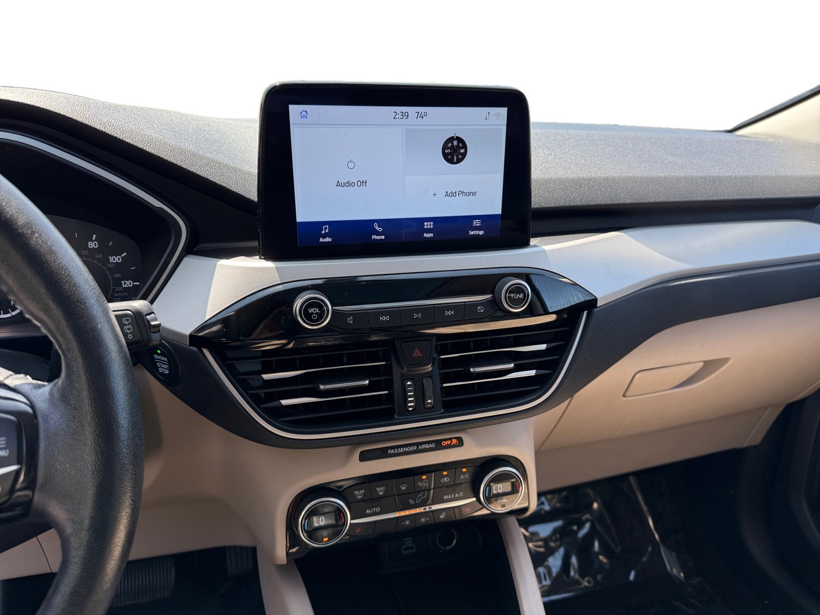 2021 Ford Escape SEL photo 12