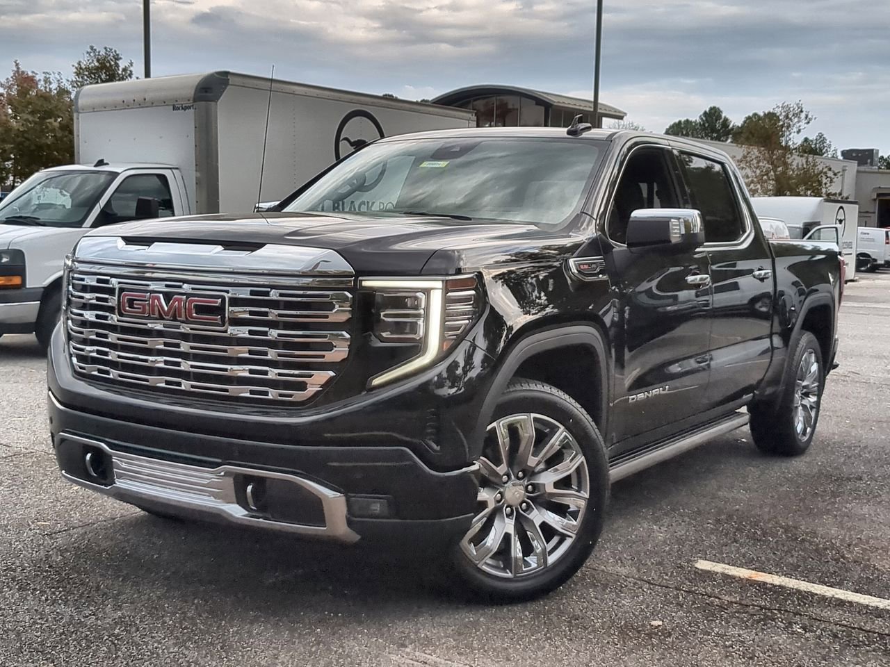 2026 GMC Sierra 1500 Denali's photo