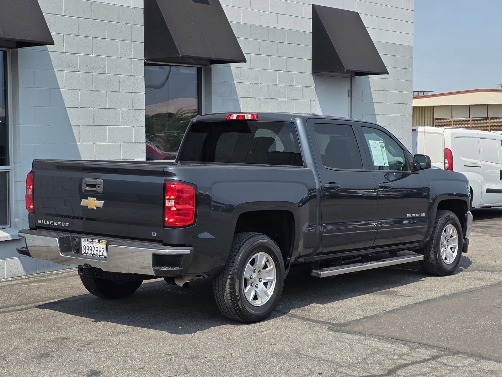 2017 Chevrolet Silverado 1500 LT photo 6