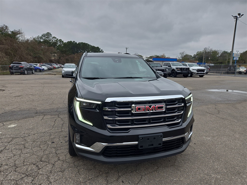 2024 GMC Acadia Elevation's photo