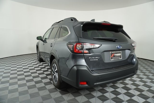 2025 Subaru Outback Premium photo 3