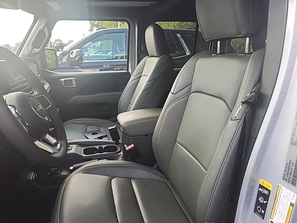2024 Jeep Wrangler High Altitude 4xe photo 3