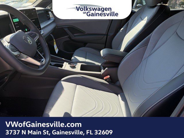 2026 Volkswagen Tiguan SE R-Line Black photo 2