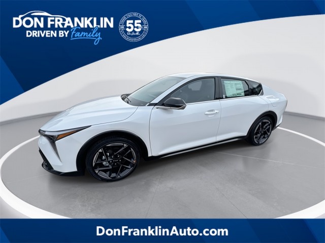 2025 Kia K4 GT-Line's photo