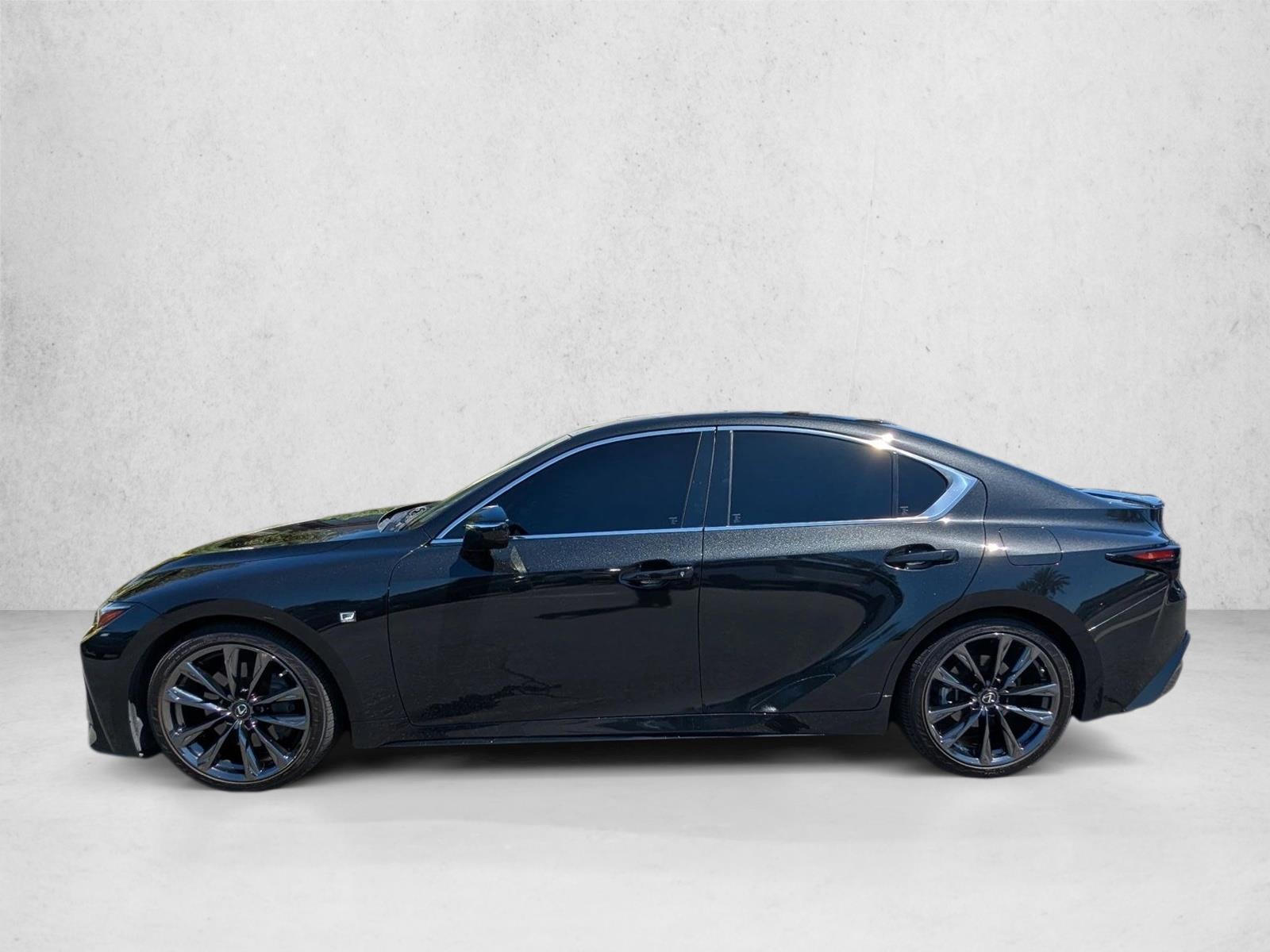 2022 Lexus IS F SPORT photo 9