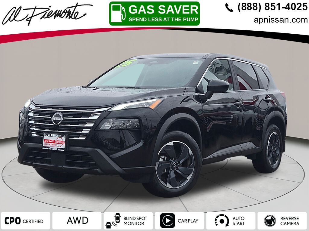 2025 Nissan Rogue SV