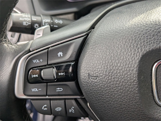 2020 Honda Accord Touring 2.0T photo 14