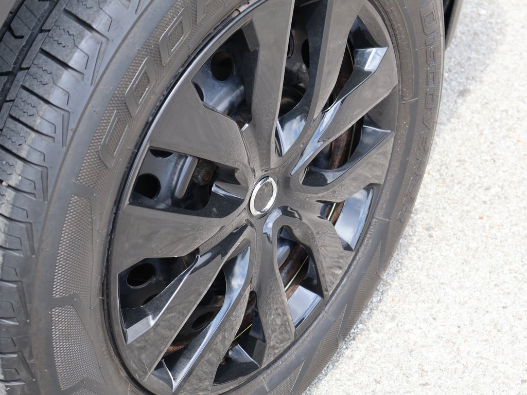 2016 Nissan Rogue S photo 34
