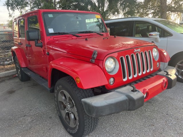 2017 Jeep Wrangler Unlimited Sahara photo 3