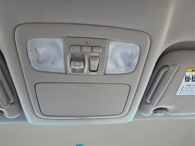2004 Toyota Highlander photo 29