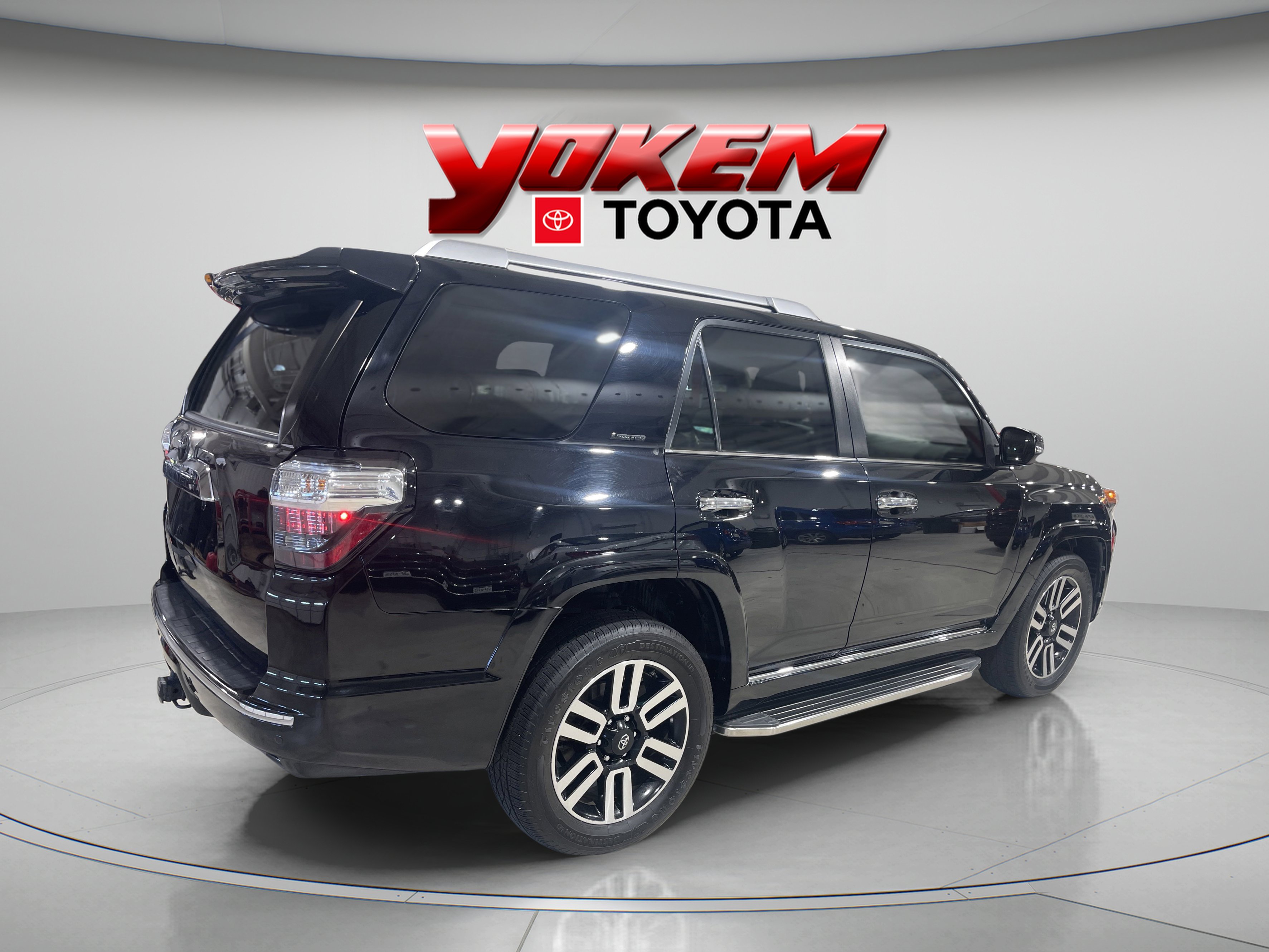 2018 Toyota 4Runner SR5 Premium Limited TRD Pro photo 4
